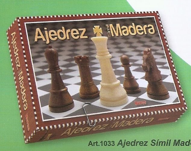 Ajedrez simil-madera